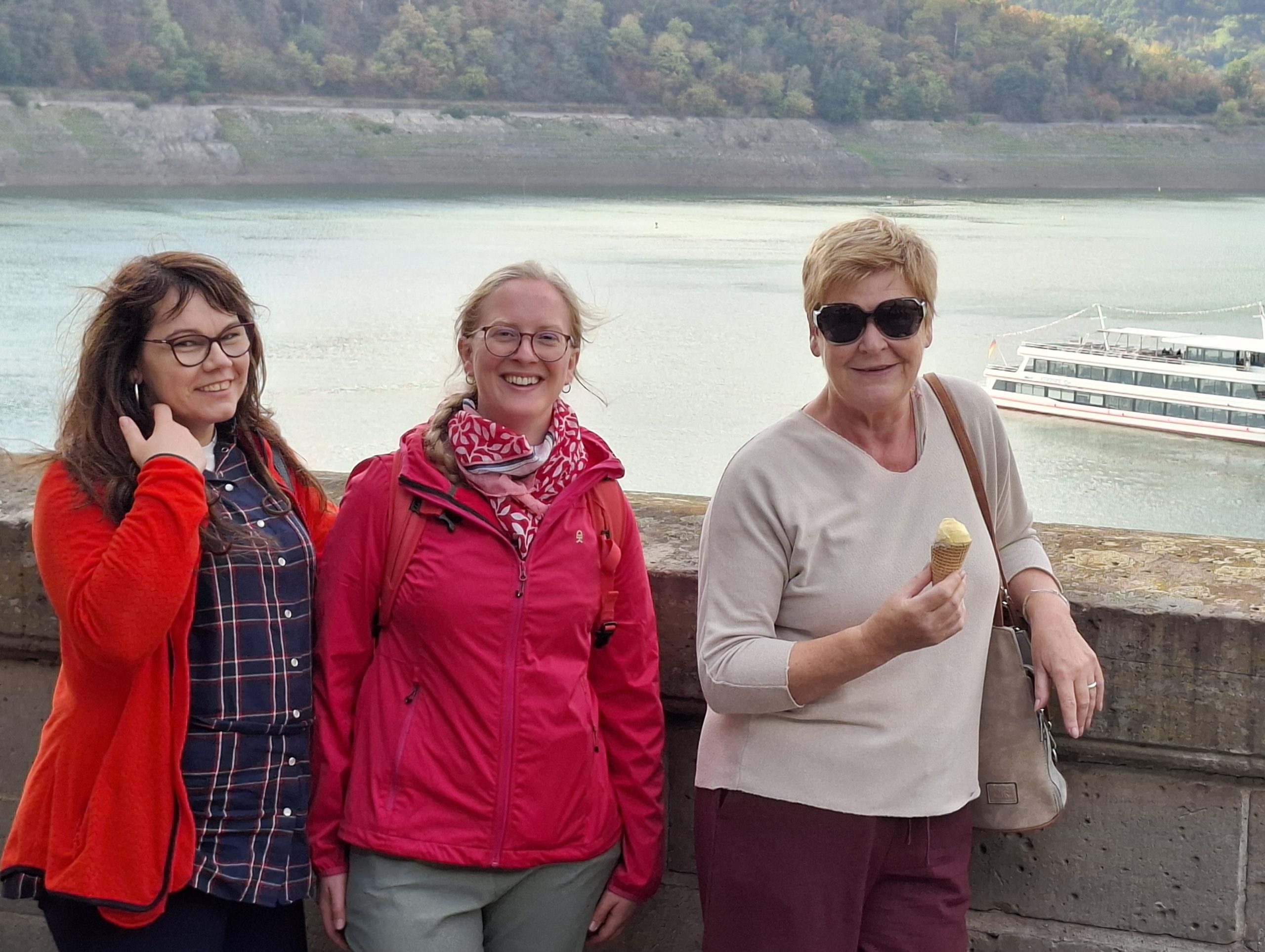Galeriebild zum Beitrag Gemeinsam unterwegs – ein besonderer Ehrenamtsausflug zum Edersee