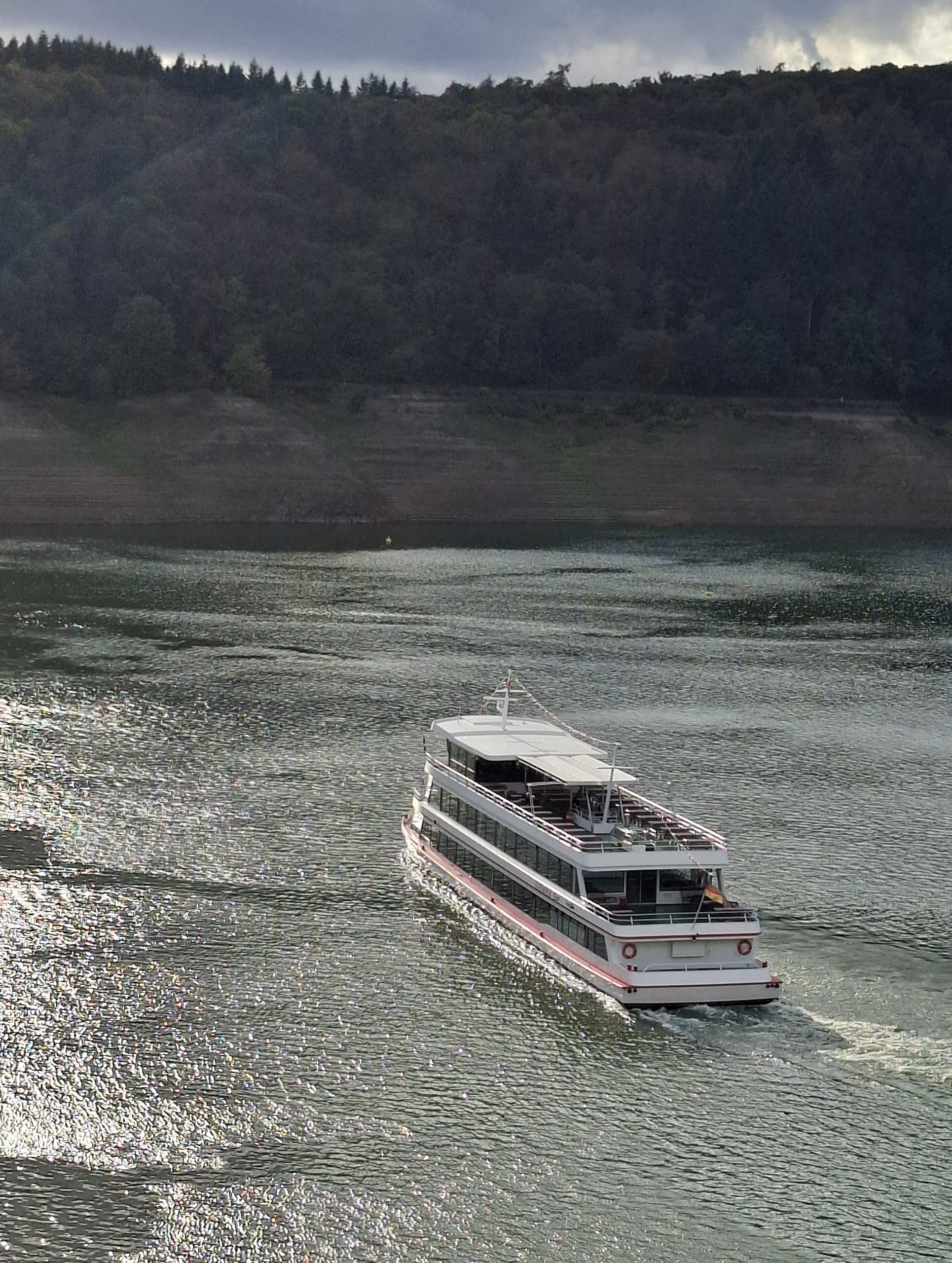 Galeriebild zum Beitrag Gemeinsam unterwegs – ein besonderer Ehrenamtsausflug zum Edersee